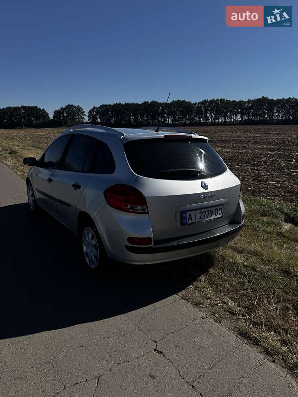 Универсал Renault Clio 2008 в Жашкове