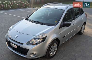 Универсал Renault Clio 2011 в 