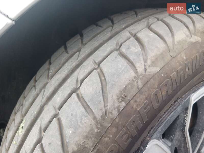 Универсал Renault Clio 2008 в Луцке фото 6 Универсал Renault Clio 2008 в Луцке