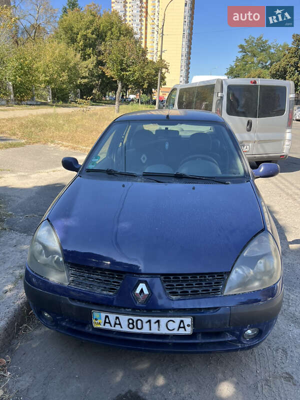 Седан Renault Clio 2005 в 