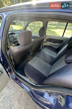 Седан Renault Clio 2005 в 