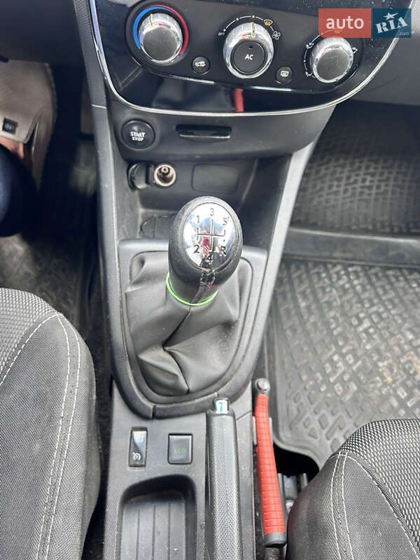 Хэтчбек Renault Clio 2013 в Львове