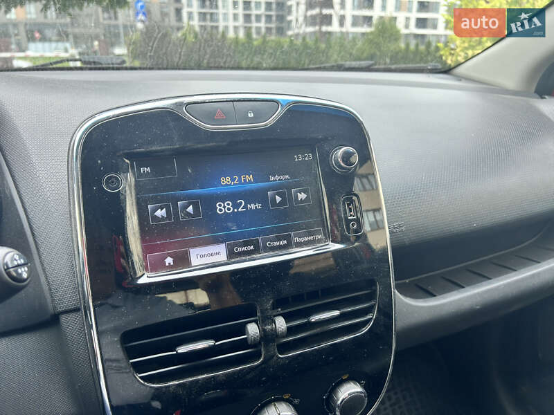 Хэтчбек Renault Clio 2013 в Львове