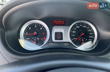 Седан Renault Clio 2012 в 