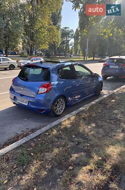 Хетчбек Renault Clio 2009 в 