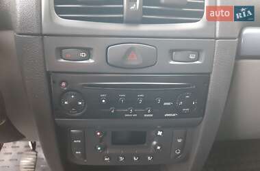 Седан Renault Clio 2008 в 