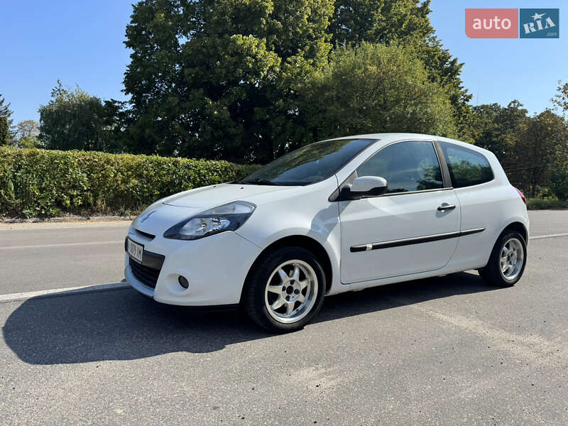 Хэтчбек Renault Clio 2010 в Белой Церкви