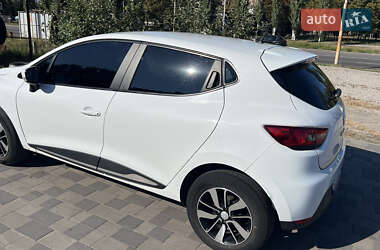 Хэтчбек Renault Clio 2014 в 