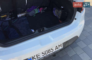 Хэтчбек Renault Clio 2014 в 