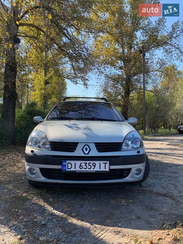 Хэтчбек Renault Clio 2004 в Киеве фото 2 Хэтчбек Renault Clio 2004 в Киеве