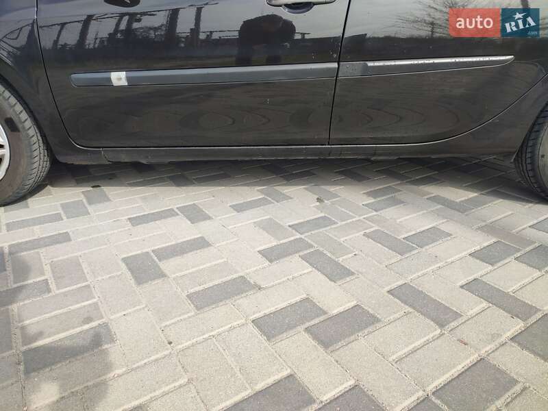 Универсал Renault Clio 2008 в Днепре