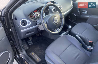 Хэтчбек Renault Clio 2008 в 