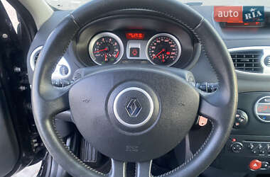 Хэтчбек Renault Clio 2008 в 