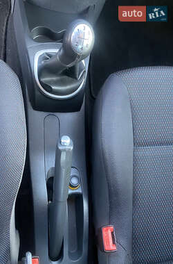 Хэтчбек Renault Clio 2008 в 