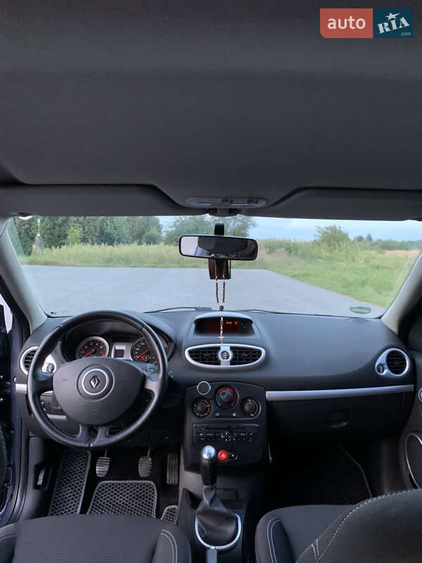 Універсал Renault Clio 2009 в Львові