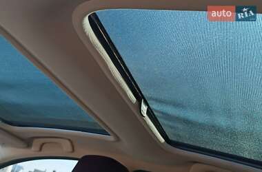 Хэтчбек Renault Clio 2006 в 