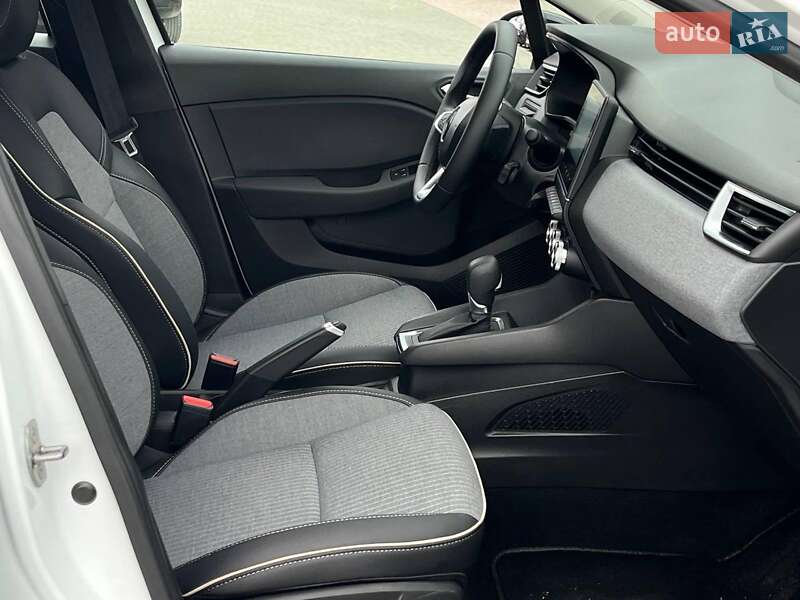 Хетчбек Renault Clio 2024 в Львові