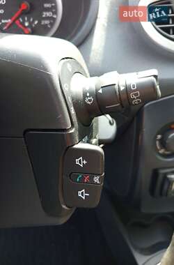 Хэтчбек Renault Clio 2012 в 