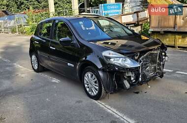 Хэтчбек Renault Clio 2011 в Киеве