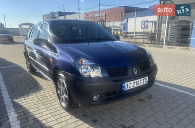 Хетчбек Renault Clio 2003 в 