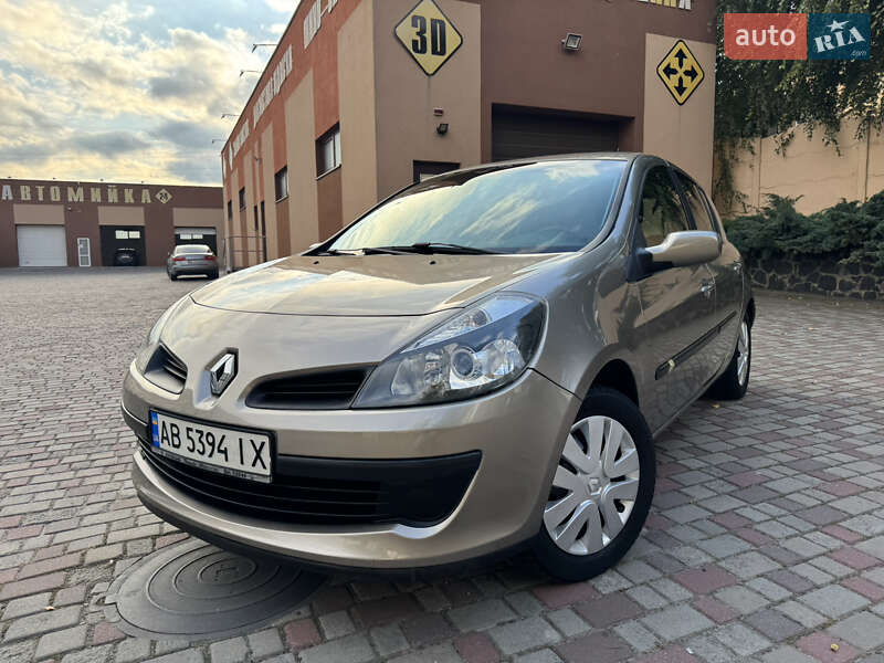 Хетчбек Renault Clio 2008 в Рівному