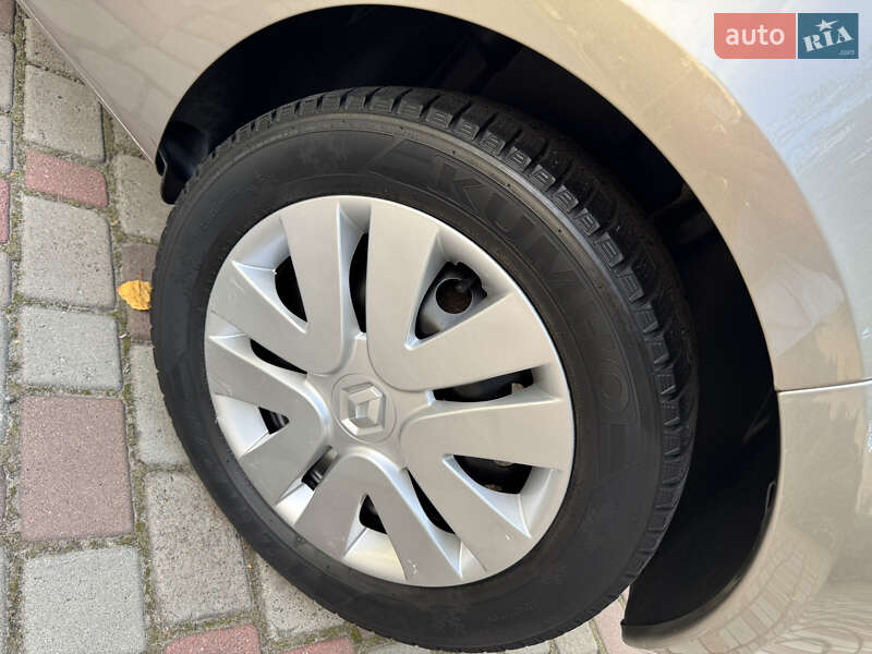 Хетчбек Renault Clio 2008 в Рівному