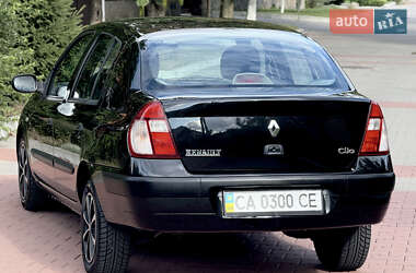 Седан Renault Clio 2006 в 