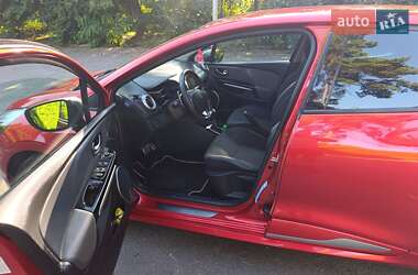 Хэтчбек Renault Clio 2015 в 