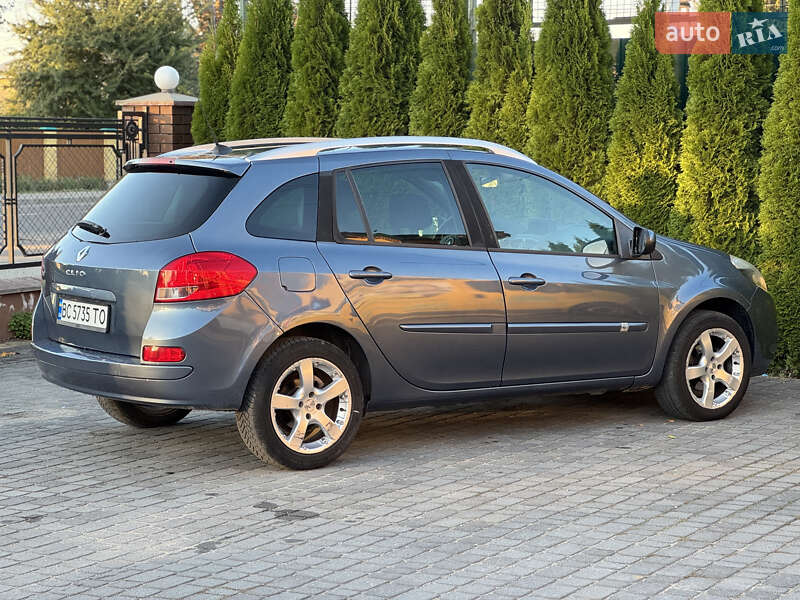 Универсал Renault Clio 2009 в Самборе