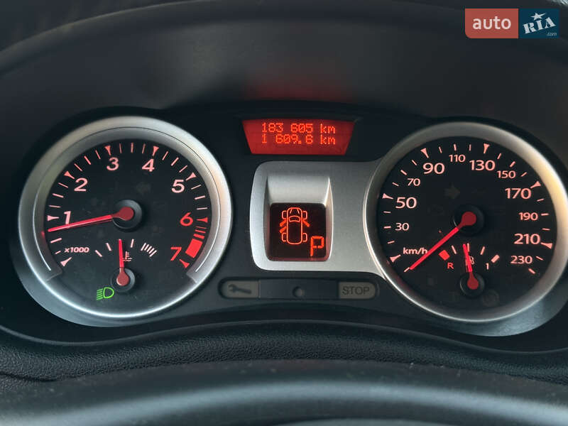 Универсал Renault Clio 2009 в Самборе