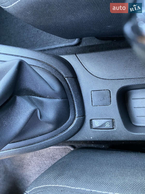 Универсал Renault Clio 2014 в Конотопе