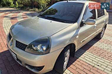 Седан Renault Clio 2006 в 