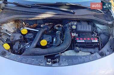 Універсал Renault Clio 2010 в 
