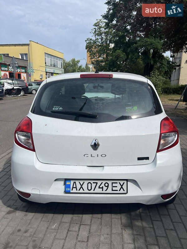 Хэтчбек Renault Clio 2013 в Харькове