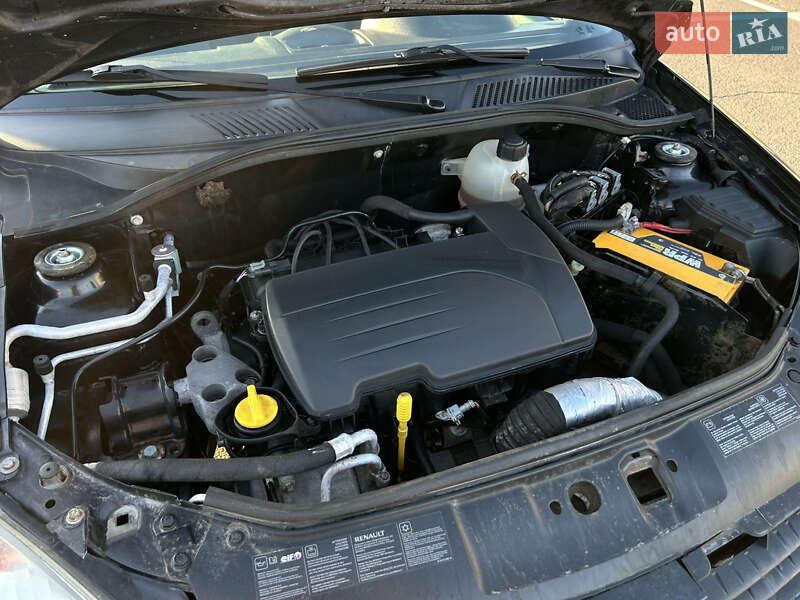 Хэтчбек Renault Clio 2007 в Кривом Роге
