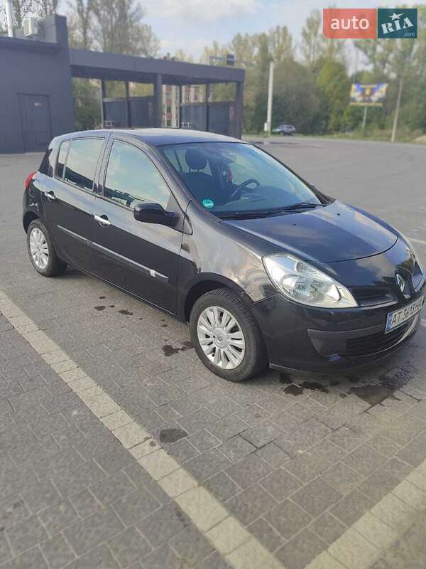 Хэтчбек Renault Clio 2008 в Надворной фото 2 Хэтчбек Renault Clio 2008 в Надворной