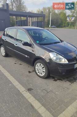Хэтчбек Renault Clio 2008 в 