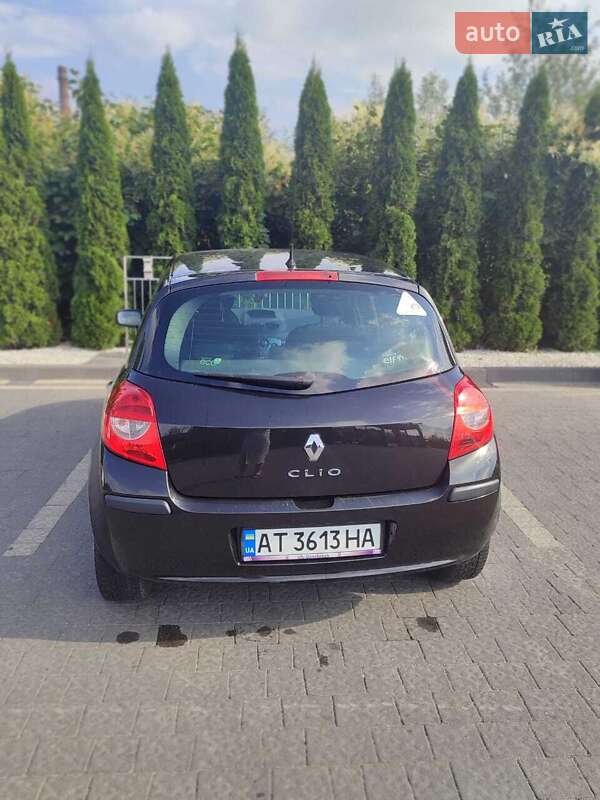 Хэтчбек Renault Clio 2008 в Надворной фото 5 Хэтчбек Renault Clio 2008 в Надворной