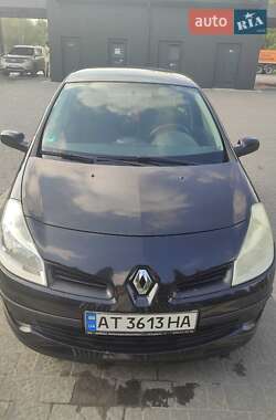 Хэтчбек Renault Clio 2008 в 