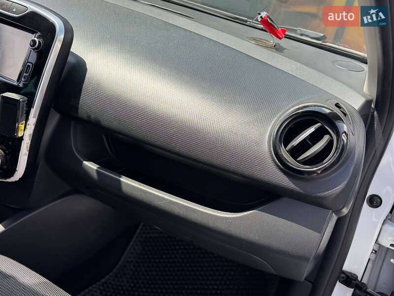 Универсал Renault Clio 2015 в Стрые