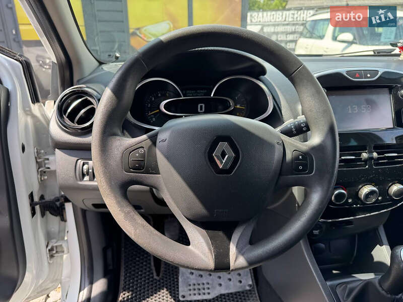 Универсал Renault Clio 2015 в Стрые