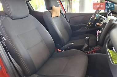 Хэтчбек Renault Clio 2016 в 