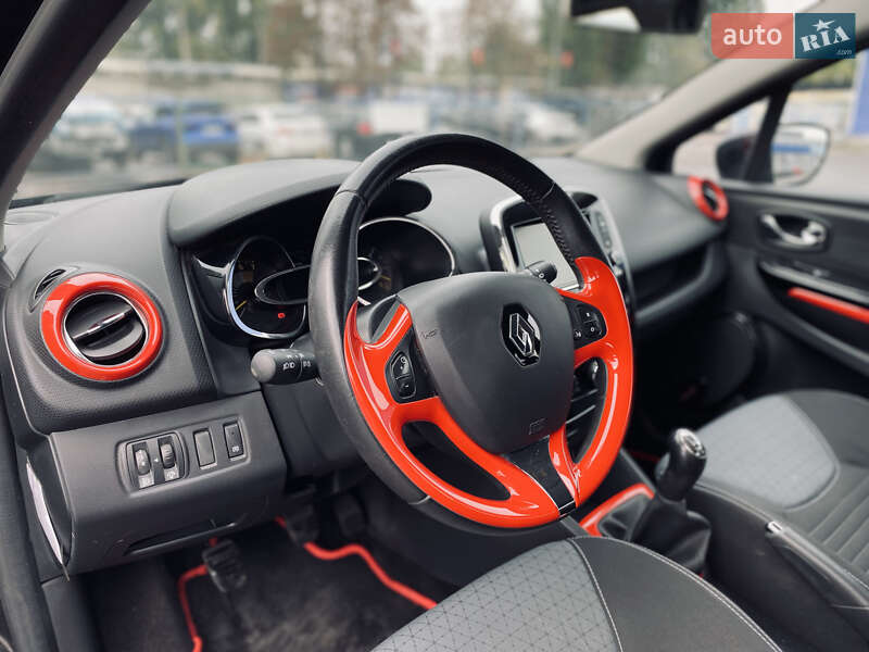 Хэтчбек Renault Clio 2014 в Киеве