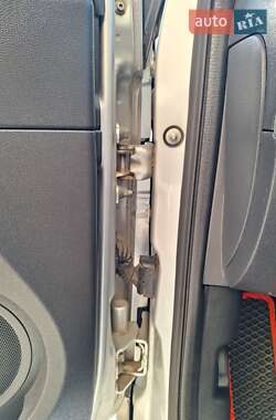 Универсал Renault Clio 2010 в 
