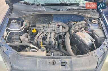 Седан Renault Clio 2008 в 