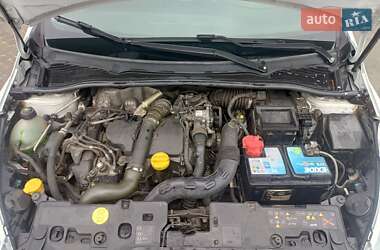 Универсал Renault Clio 2016 в 
