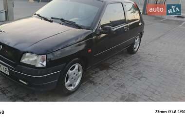 Хэтчбек Renault Clio 1993 в 