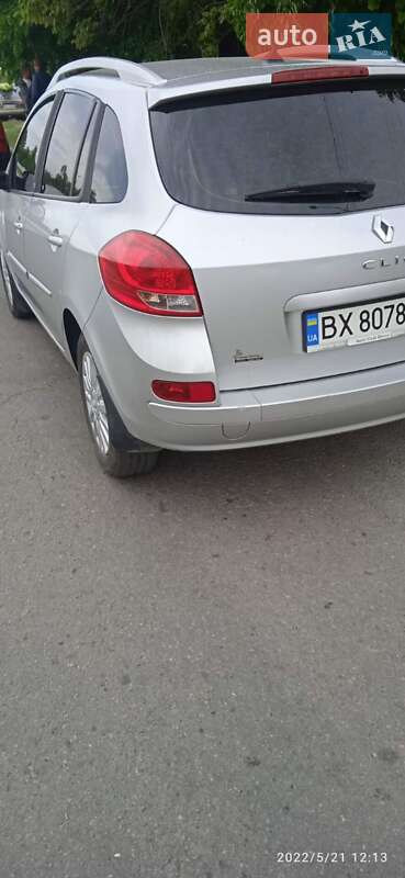 Универсал Renault Clio 2011 в Полонном