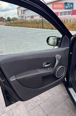 Универсал Renault Clio 2010 в 