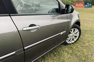 Универсал Renault Clio 2010 в 